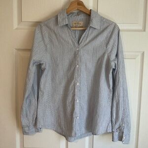 Old Ranch blue white button down top